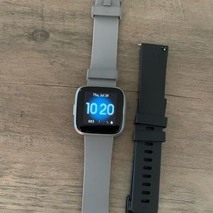 Fitbit Versa Lite